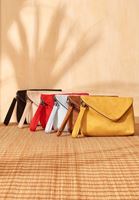 Bayan Sarı Fermuar Detaylı Askılı Çanta