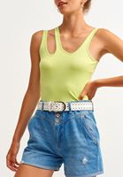 Bayan Yeşil Kesik Detaylı Atlet