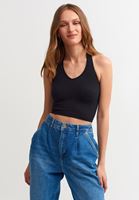 Bayan Siyah Halter Yaka Crop Top