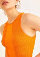 Bayan Turuncu Halter Yaka Dikişsiz Atlet