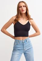 Bayan Siyah Dikişsiz İnce Askılı Crop Top