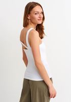 Bayan Beyaz Asimetrik Askılı Atlet