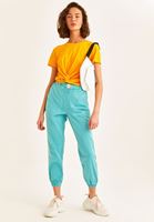 Bayan Sarı Pamuklu Beli Burgulu Tişört