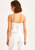 Bayan Beyaz Dantel Detaylı Kruvaze Yaka Atlet