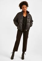 Bayan Siyah Düğme Detaylı Bluz