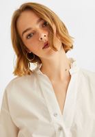 Bayan Beyaz Fırfır Detaylı Gömlek