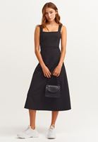 Bayan Siyah Midi Boy Kalın Askılı Elbise