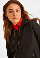 Bayan Siyah Kanguru Cepli Yağmurluk