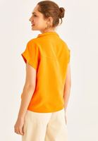 Bayan Turuncu Cep Detaylı Kolsuz Gömlek