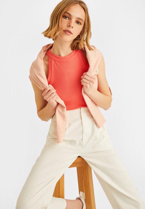 Pembe Halter Yaka Kısa Atlet