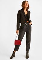 Bayan Siyah Toka Detaylı Kemer