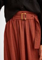 Bayan Kahverengi Kemer Detaylı Midi Boy Etek