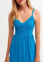 Bayan Mavi Romantik Nakışlı Midi Elbise