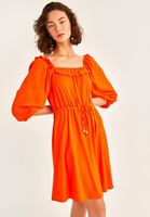 Bayan Turuncu Balon Kollu Elbise