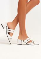 Bayan Beyaz Tokalı Sivri Burun Topuklu Terlik