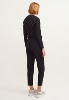 Oversize Kapitone Şişme Mont ve  Carrot-Fit Sweat Pantolon Kombini
