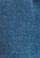 Lastikli Denim Jogger ve Ekoseli Gömlek Ceket Kombini