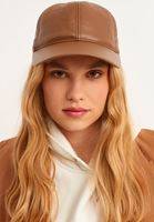 Bayan Kahverengi Vegan Deri Şapka