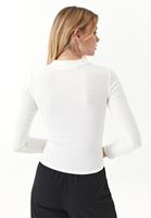 Bayan Beyaz Cut-Out Detaylı Uzun Kollu Tişört