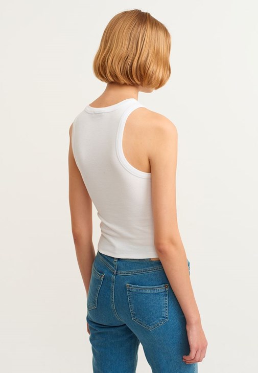 Volanlı Mini Etek ve Halter Yaka Atlet Kombini
