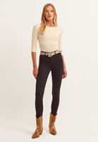 Bayan Bej Pamuklu Esnek Dokulu Tişört