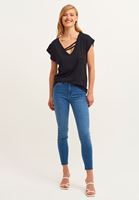 Bayan Siyah Biye Detaylı V-Neck Tişört ( MODAL )