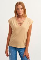 Bayan Bej Biye Detaylı V-Neck Tişört ( MODAL )