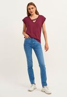 Bayan Bordo Biye Detaylı V-Neck Tişört ( MODAL )