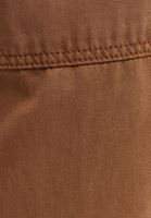  Yumuşak Dokulu Jogger Pantolon ve Crop Top Kombini  