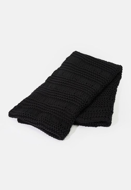 Siyah Kalın Örgü Atkı