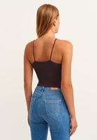  Midi Boy Hırka ve Denim Pantolon Kombini