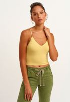 Dikişsiz Crop ve Bağcıklı Pantolon Kombini