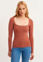 Bayan Turuncu Kare Yaka Uzun Kollu Tişört