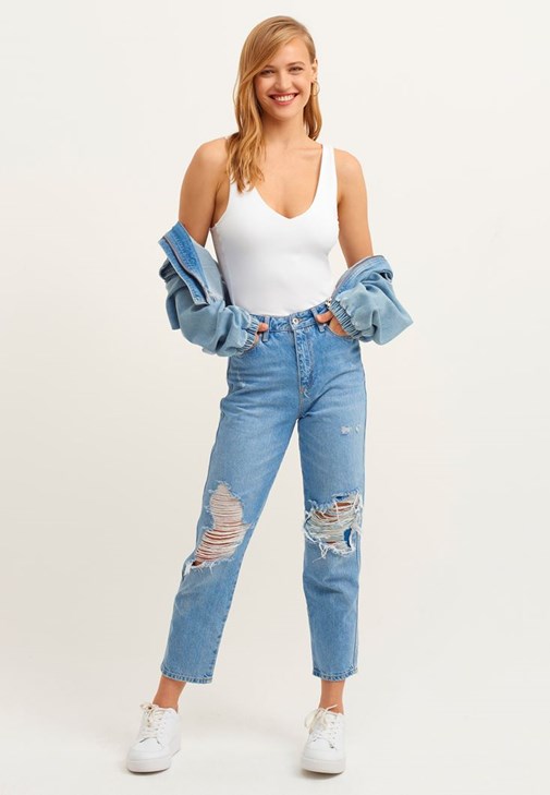 Triko Hırka ve Crop-Top Kombini
