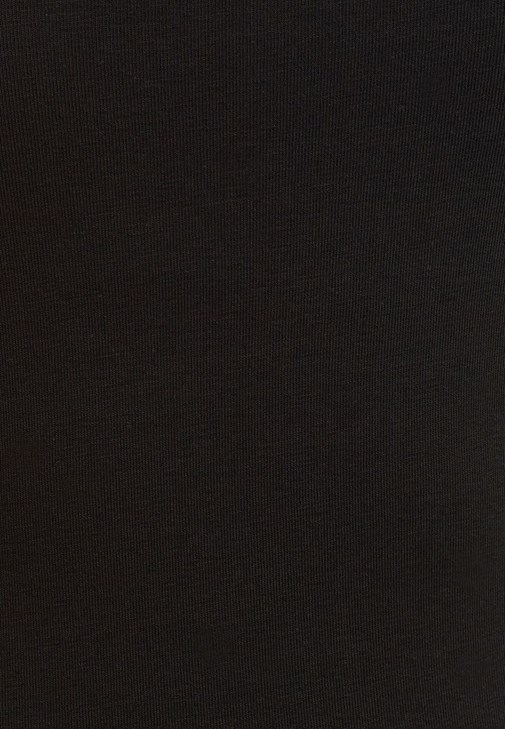 Kare Yaka Atlet ve Toparlayıcı Etkili Skinny Pantolon Kombini