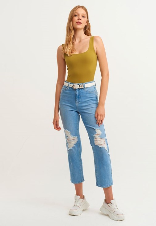 Atlet ve Straight-Fit Denim Pantolon Kombini