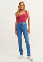 Women Pink Flexible Square Neck Singlet