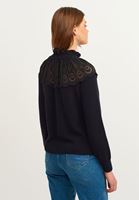 Bayan Siyah Dantel Detaylı Triko Kazak