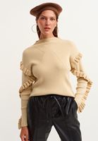 Bayan Ekru Fırfır Detaylı Crop Triko