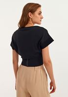 Bayan Siyah Cut-Out Detaylı Triko Top