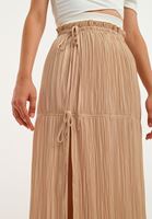 Bayan Bej Yırtmaçlı ve Pileli Midi Etek