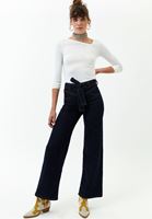 Bayan Krem Asimetrik Yaka Detaylı Triko Kazak