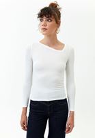 Bayan Krem Asimetrik Yaka Detaylı Triko Kazak