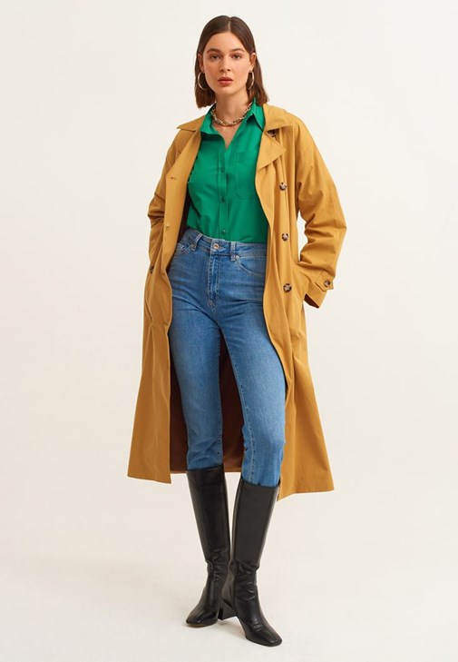 Oversize Cepli Gömlek ve Skinny Pantolon Kombini