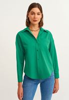 Oversize Cepli Gömlek ve Skinny Pantolon Kombini