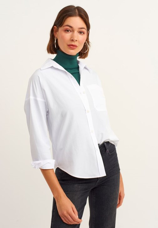 Skinny Pantolon ve Oversize Cepli Gömlek Kombini