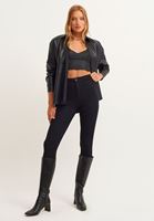 Bayan Siyah V Yaka Askılı Crop Top