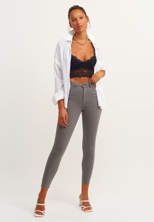 Gipeli Bluz ve Skinny Pantolon Kombini