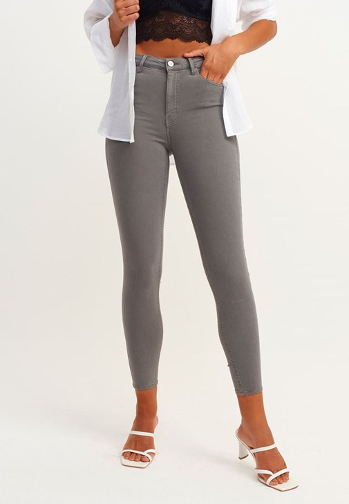 Gipeli Bluz ve Skinny Pantolon Kombini