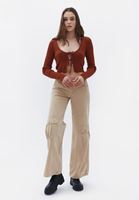 Crop Triko Hırka ve Jogger Pantolon Kombini